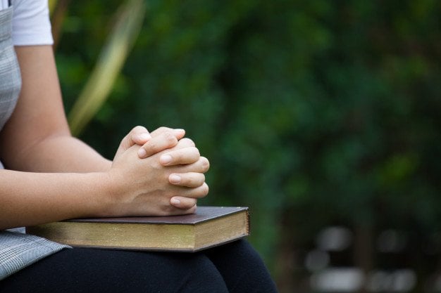 Oração para mexer com a cabeça dele agora mesmo