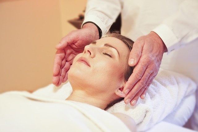 REIKI: 7 Benefícios incríveis para a sua saúde
