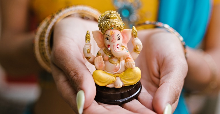 Descubra as características do signo Vrishkha e como aproveitar sua energia positiva