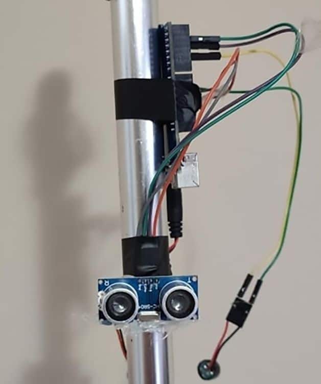 Jovem desenvolve bastão com GPS para ajudar pessoas com deficiência visual